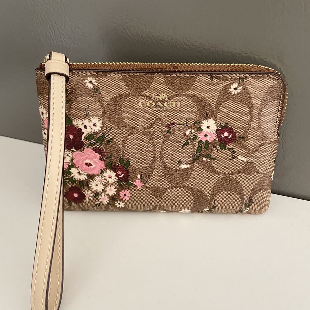 Coach  Coach Signature Canvas Evergreen Floral Print Trios - Picture 2 of 7